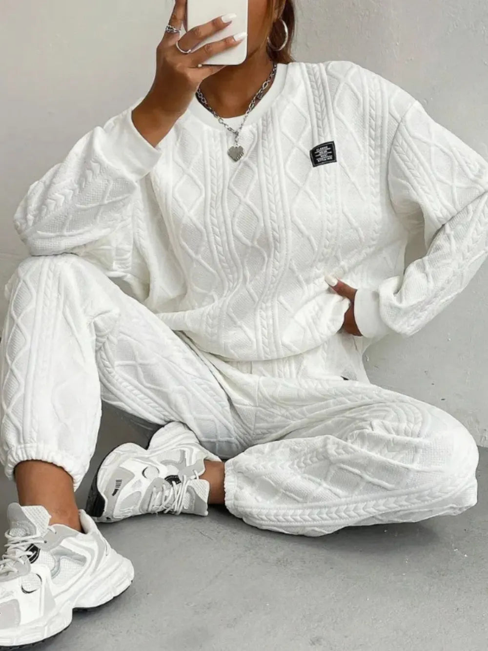 Women's jacquard long sleeved casual round neck sweatshirt and pants set