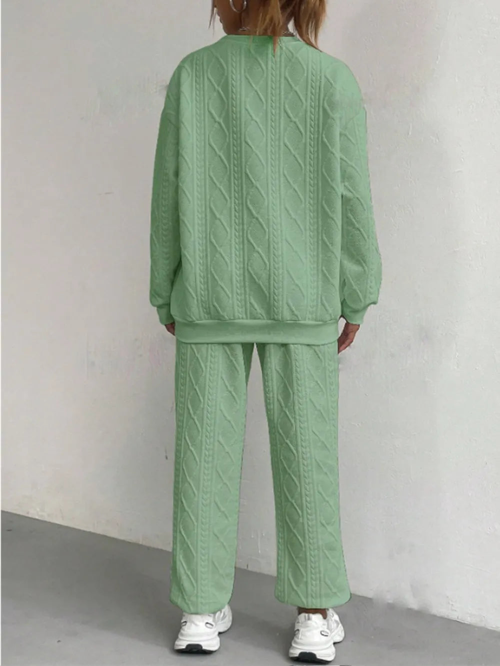 Women's jacquard long sleeved casual round neck sweatshirt and pants set